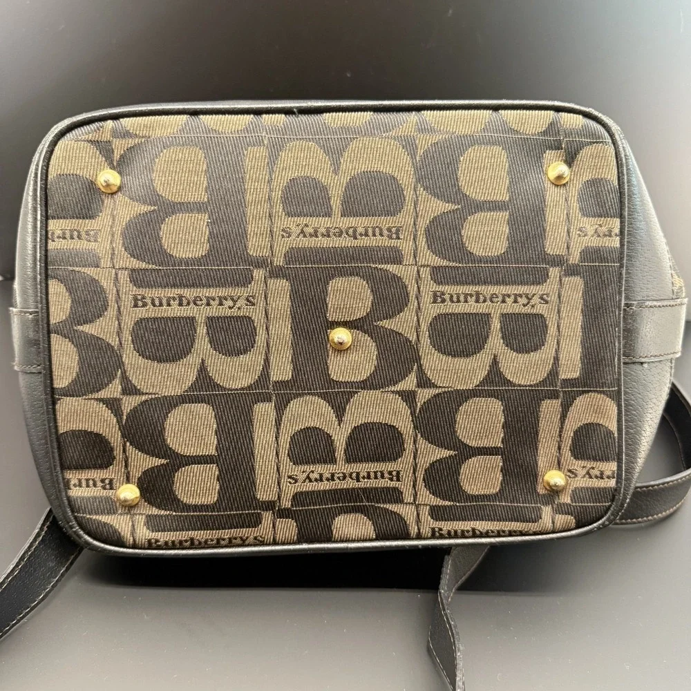 Vintage Burberrys Bucket Bag Drawstring Big B Logo Canvas Black COA Excellent - Picture 11 of 16